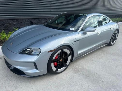 2025 Porsche Taycan 4S