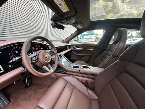 2025 Porsche Taycan 4S