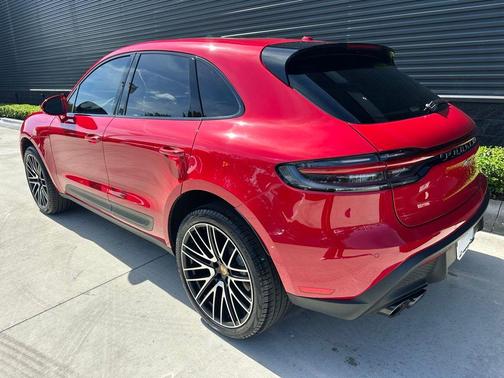 Carmine Red 2024 Porsche Macan S