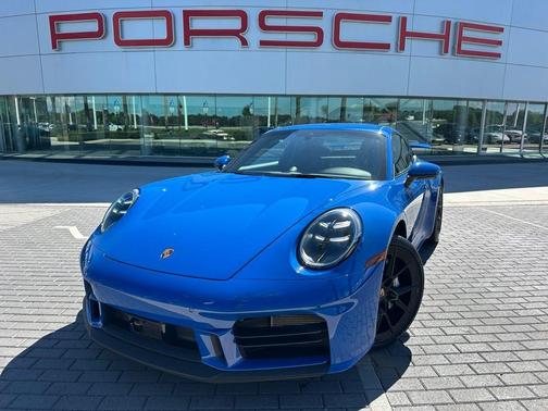 2025 Porsche 911 Carrera