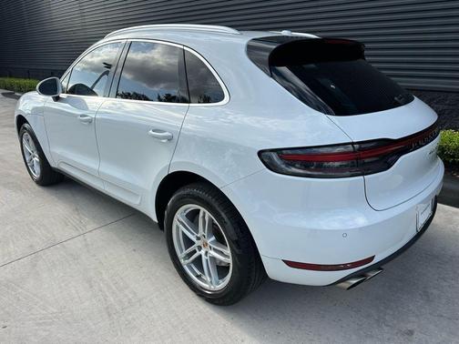 2020 Porsche Macan S