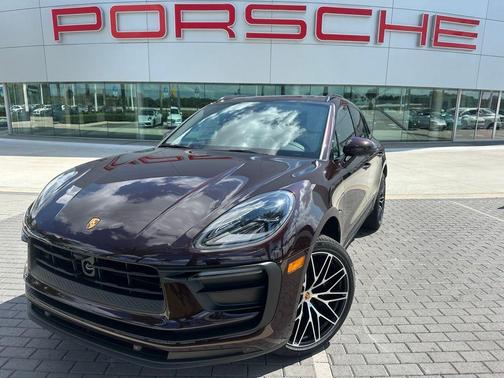 2025 Porsche Macan