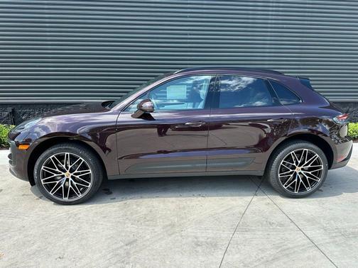 2025 Porsche Macan