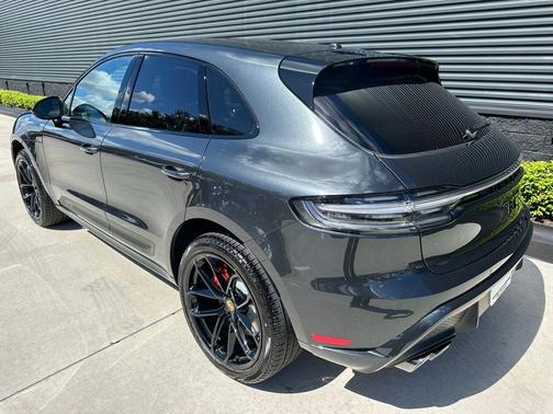 2026 Porsche Macan GTS