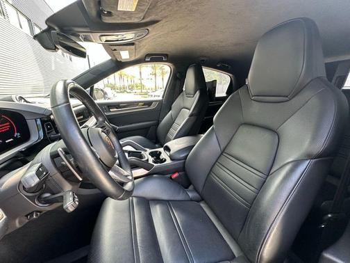 Black 2024 Porsche Cayenne Turbo GT