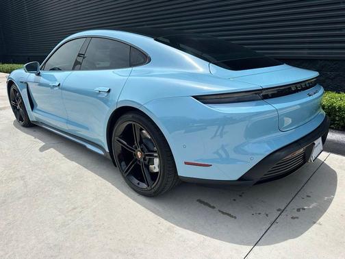 Blue Metallic 2020 Porsche Taycan 4S