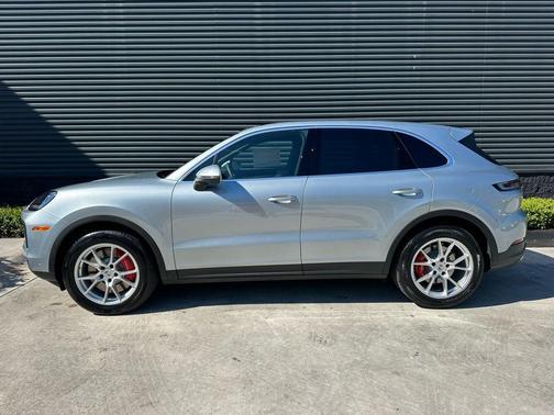 2026 Porsche Cayenne S