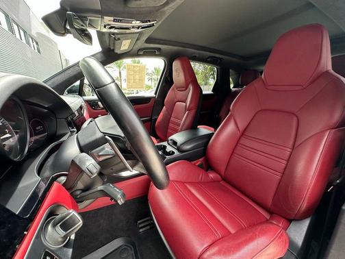 2019 Porsche Cayenne Turbo