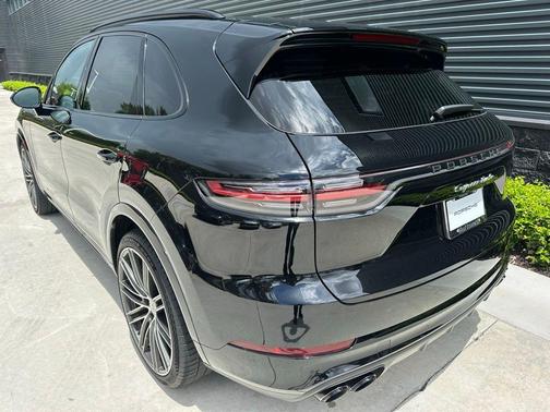 2019 Porsche Cayenne Turbo