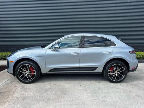 2026 Porsche Macan S