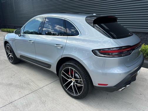 2026 Porsche Macan S