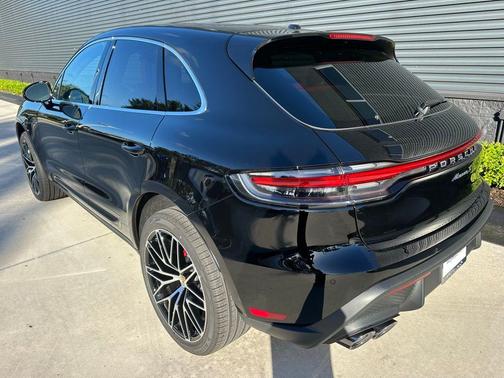 2026 Porsche Macan S