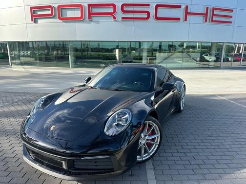 2020 Porsche 911 Carrera S
