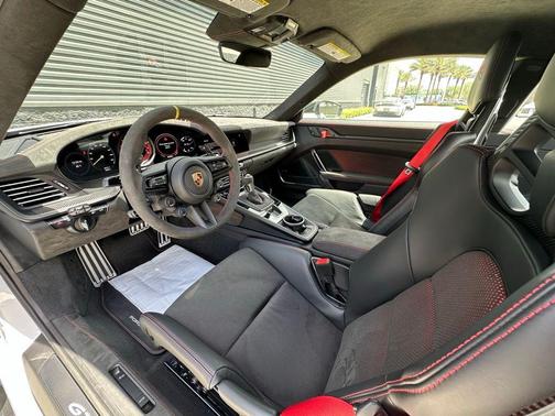 2024 Porsche 911 GT3 RS