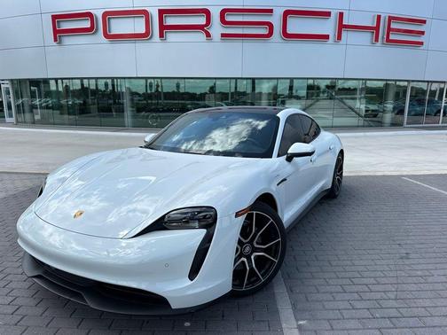 2022 Porsche Taycan Base