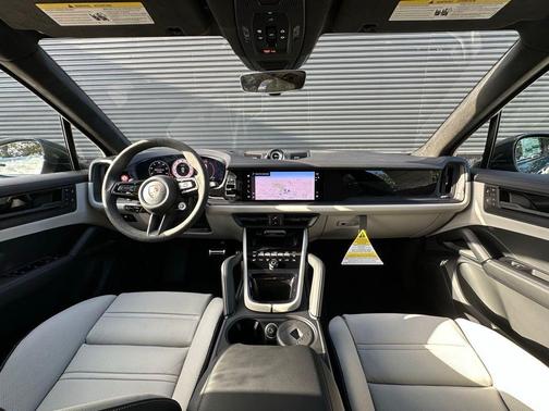 2026 Porsche Cayenne GTS