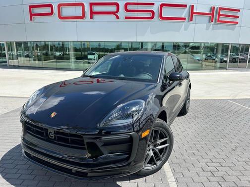 2025 Porsche Macan T