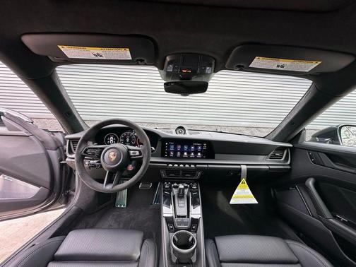 2026 Porsche 911 Carrera GTS