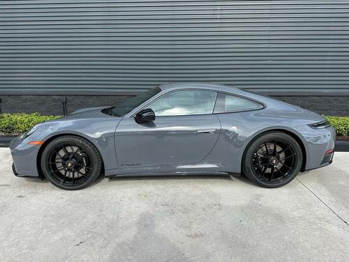 2026 Porsche 911 Carrera GTS