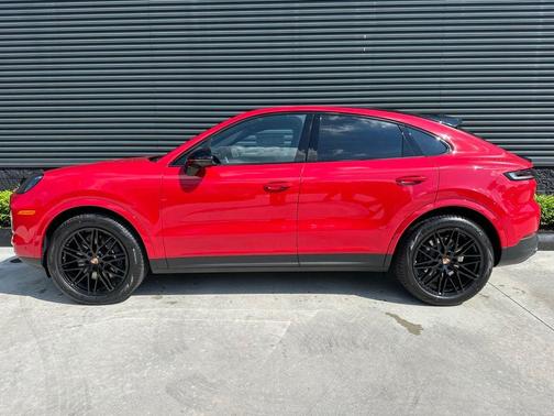 2026 Porsche Cayenne AWD
