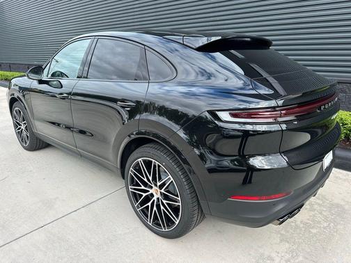 Black Metallic 2026 Porsche Cayenne AWD