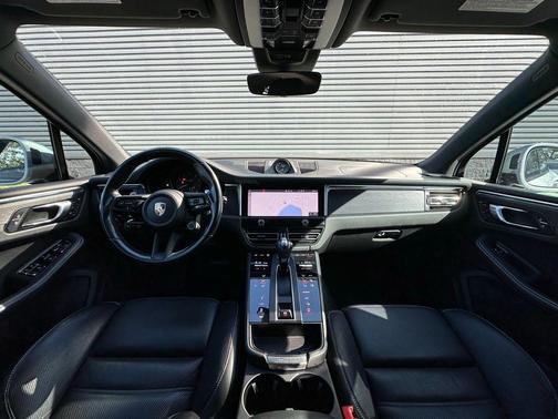 2023 Porsche Macan GTS