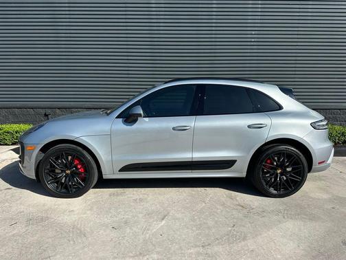 2023 Porsche Macan GTS