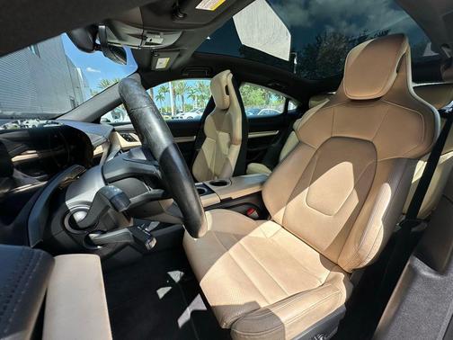 2020 Porsche Taycan 4S
