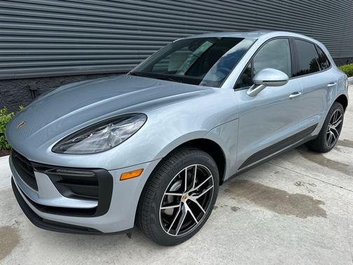2025 Porsche Macan T