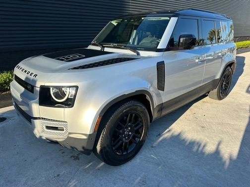 2023 Land Rover Defender S