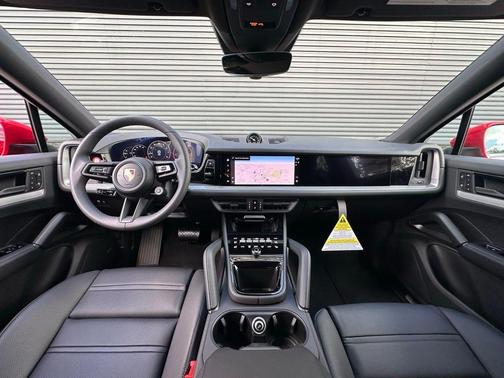 2026 Porsche Cayenne AWD