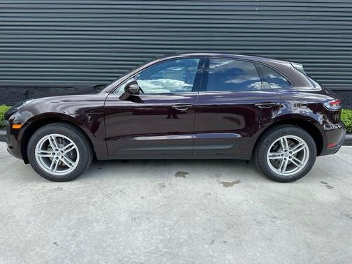 Copper 2026 Porsche Macan Base