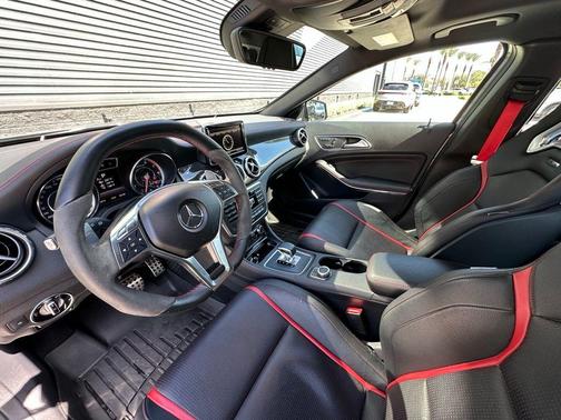 2015 Mercedes-Benz GLA-Class GLA 45 AMG