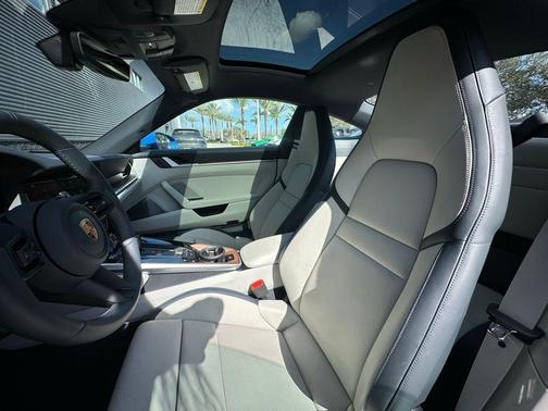 2026 Porsche 911 Carrera S