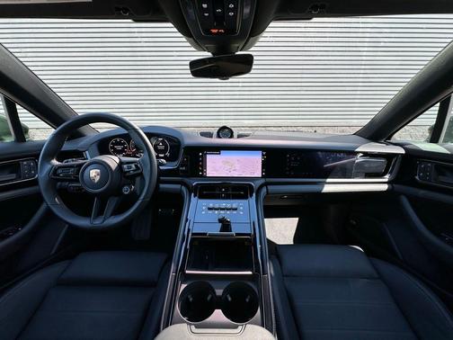 2025 Porsche Panamera 4S