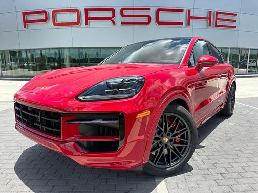 Carmine Red 2026 Porsche Cayenne GTS