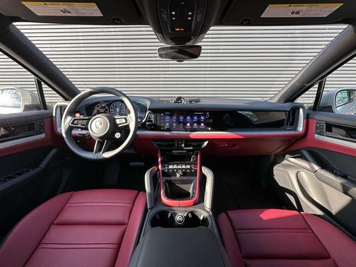 2026 Porsche Cayenne AWD