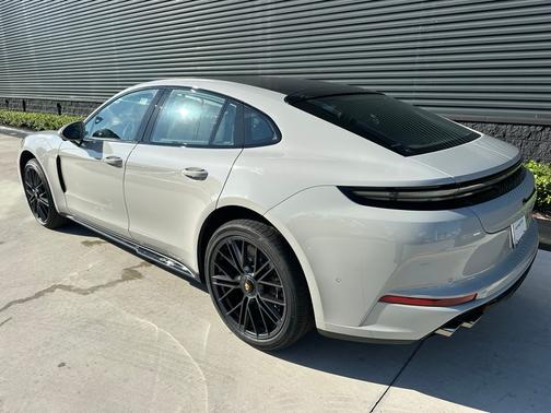 Chalk 2026 Porsche Panamera GTS