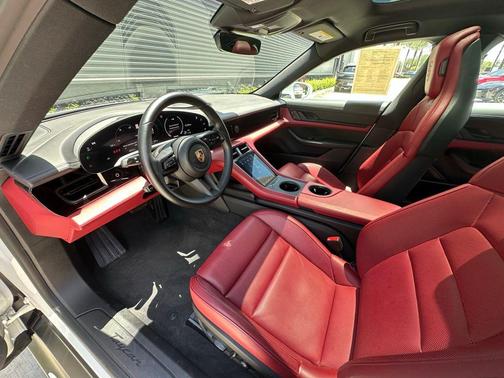 2023 Porsche Taycan Base