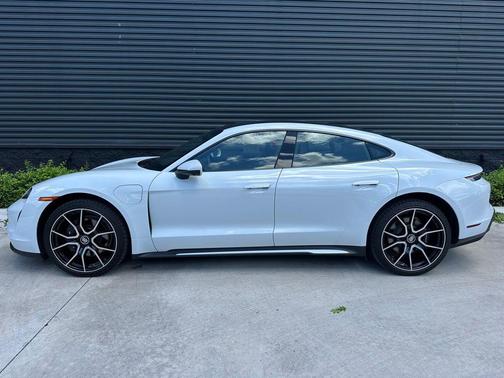 2023 Porsche Taycan Base