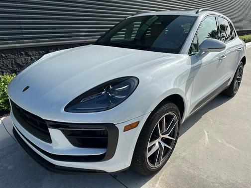 2024 Porsche Macan S