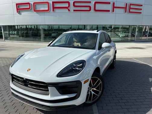2024 Porsche Macan S