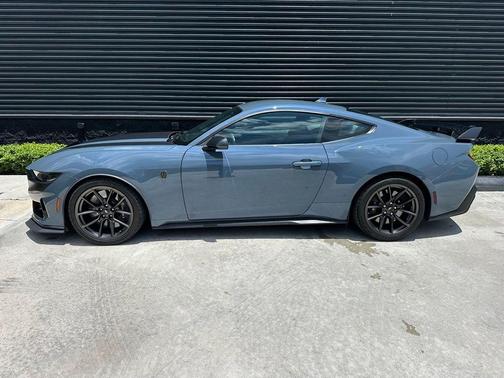 Vapor Blue 2024 Ford Mustang Dark Horse