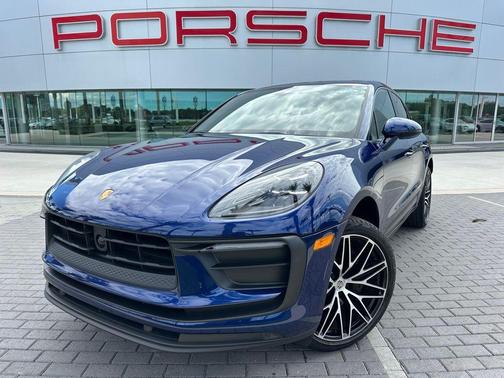 2023 Porsche Macan 