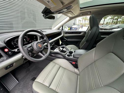 2026 Porsche Cayenne Base