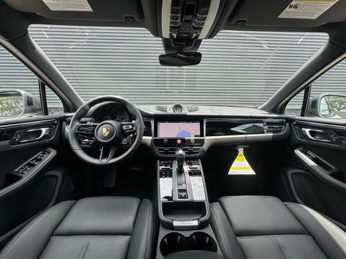 Chalk 2026 Porsche Macan Base