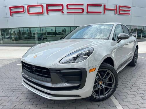 Chalk 2026 Porsche Macan Base