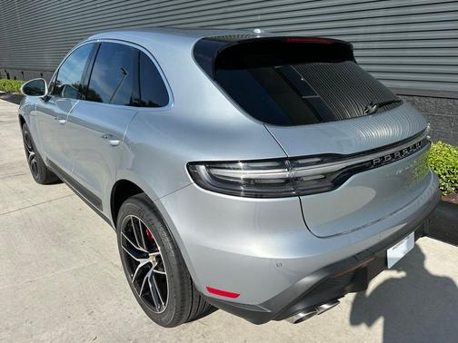 Silver Metallic 2026 Porsche Macan S