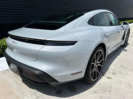 2024 Porsche Taycan Base