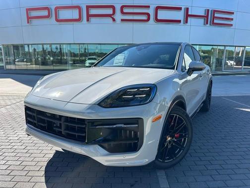 2026 Porsche Cayenne GTS